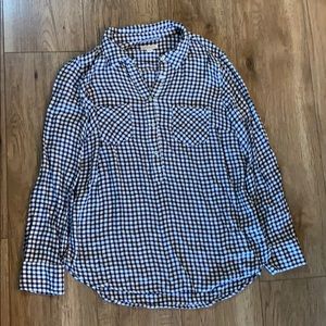 Merona Back and White plaid top, size L